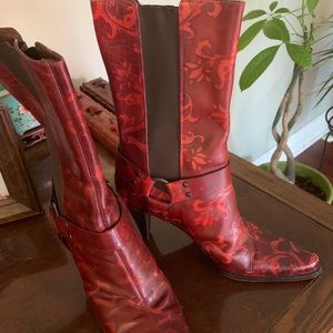 Donald J Pliner boots size 6